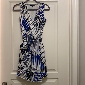 Sleeveless a line ruffle dress
